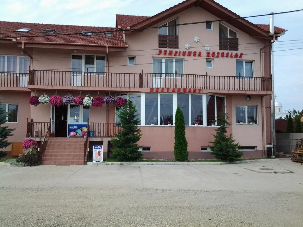 Pension Rozeclas Oradea Exterior photo